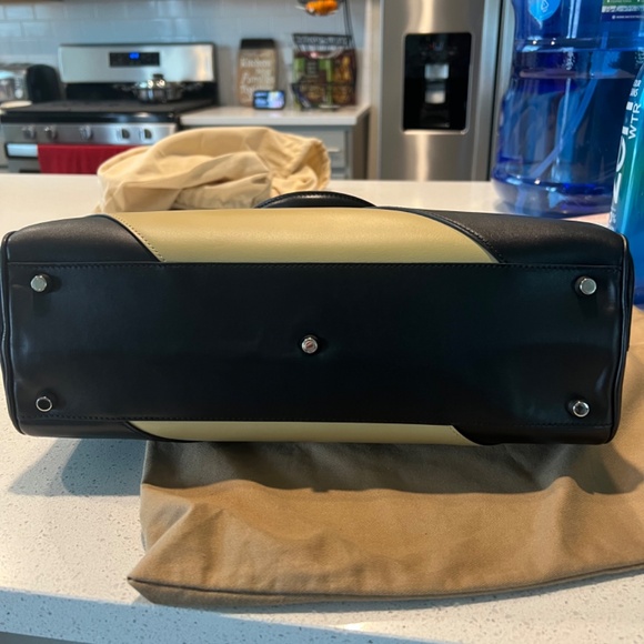 Gucci Zumi Top handle 2 way leather bag with original gucci long leather strap - Picture 4 of 10